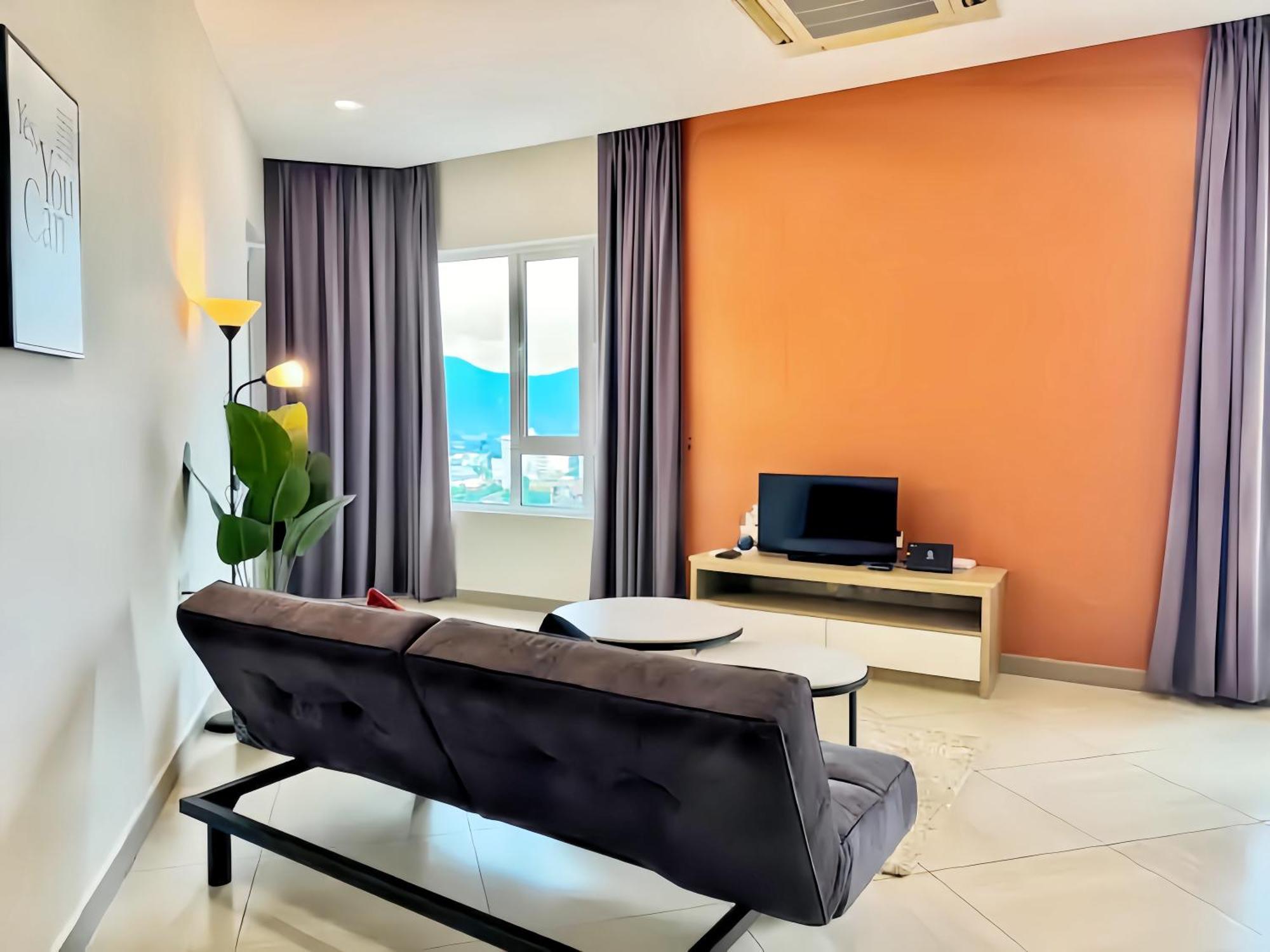 The Octagon Ipoh Apartment Exterior photo