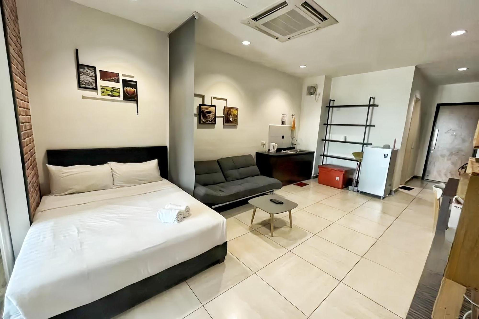The Octagon Ipoh Apartment Exterior photo